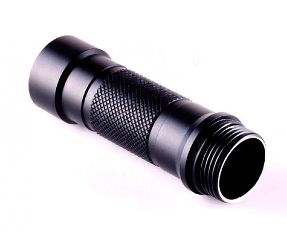 Solarforce-L2E-LED-Flashlight-Body_Lightorati-India_4-800x600