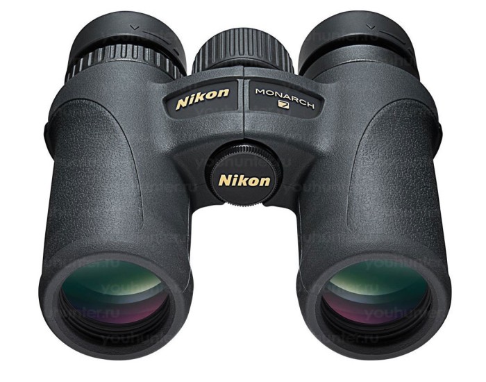 Бинокль Nikon MONARCH 7 10x30 DCF WP