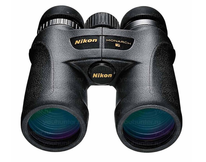 Бинокль Nikon MONARCH 7 8x42 DCF WP