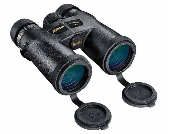 Бинокль Nikon MONARCH 7 8x42 DCF WP